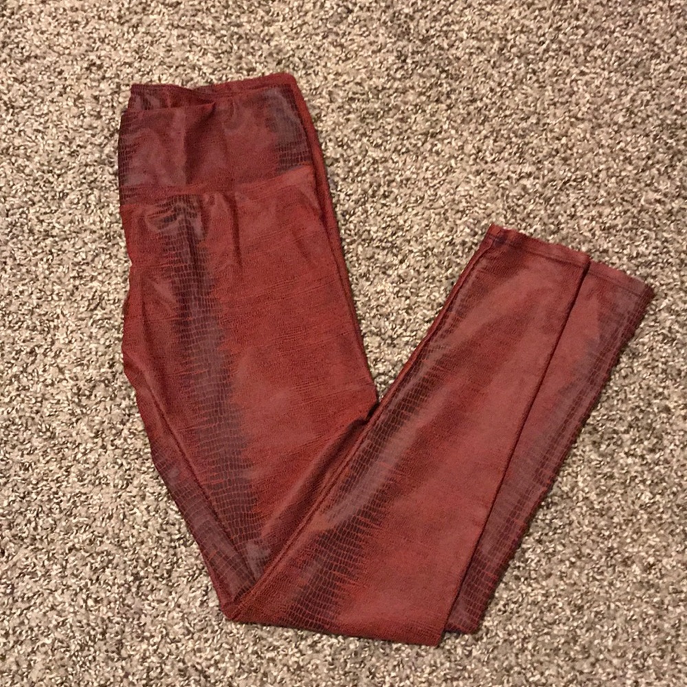 Onzie high waisted yoga pants